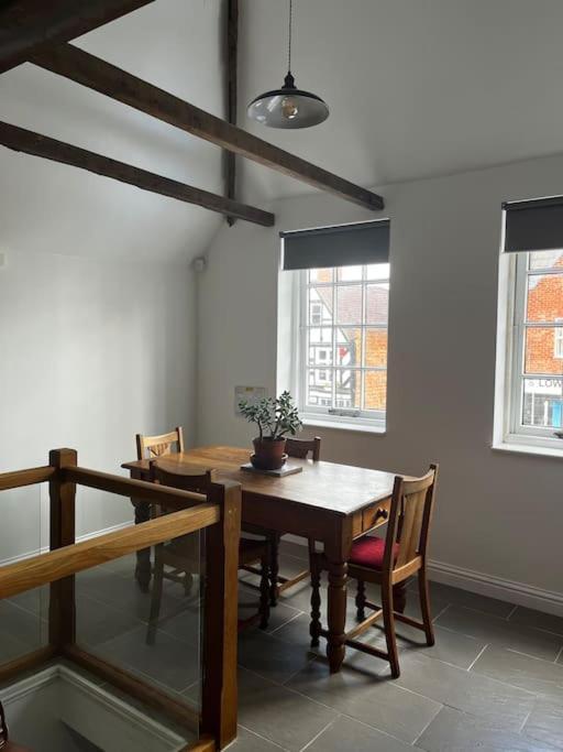 Ferienwohnung The Fish Loft Tewkesbury Exterior foto